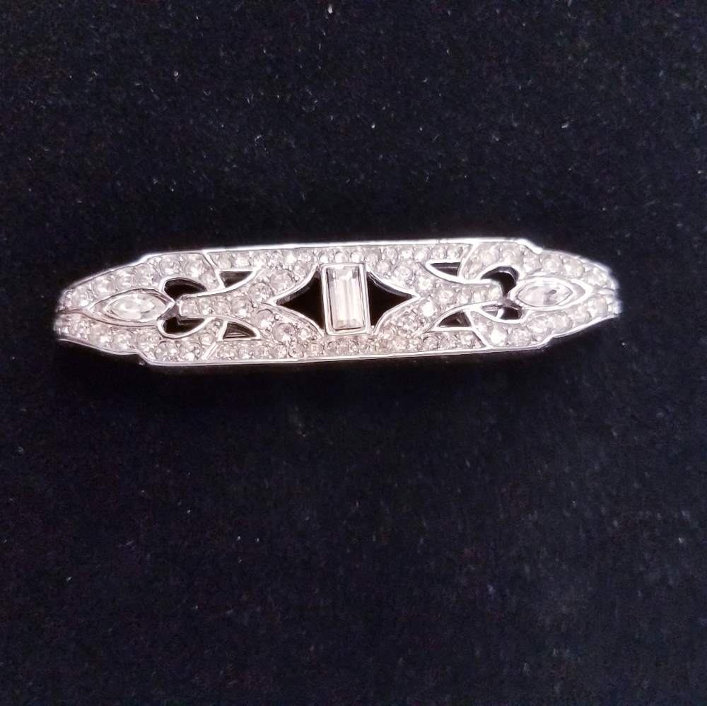 Vintage De Wan Art deco rhinestone pin